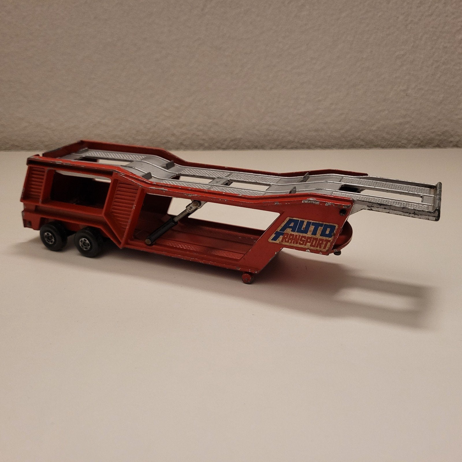 Matchbox Superkings K10 autotransporter oplegger uit 1976, Ophalen of Verzenden, Gebruikt