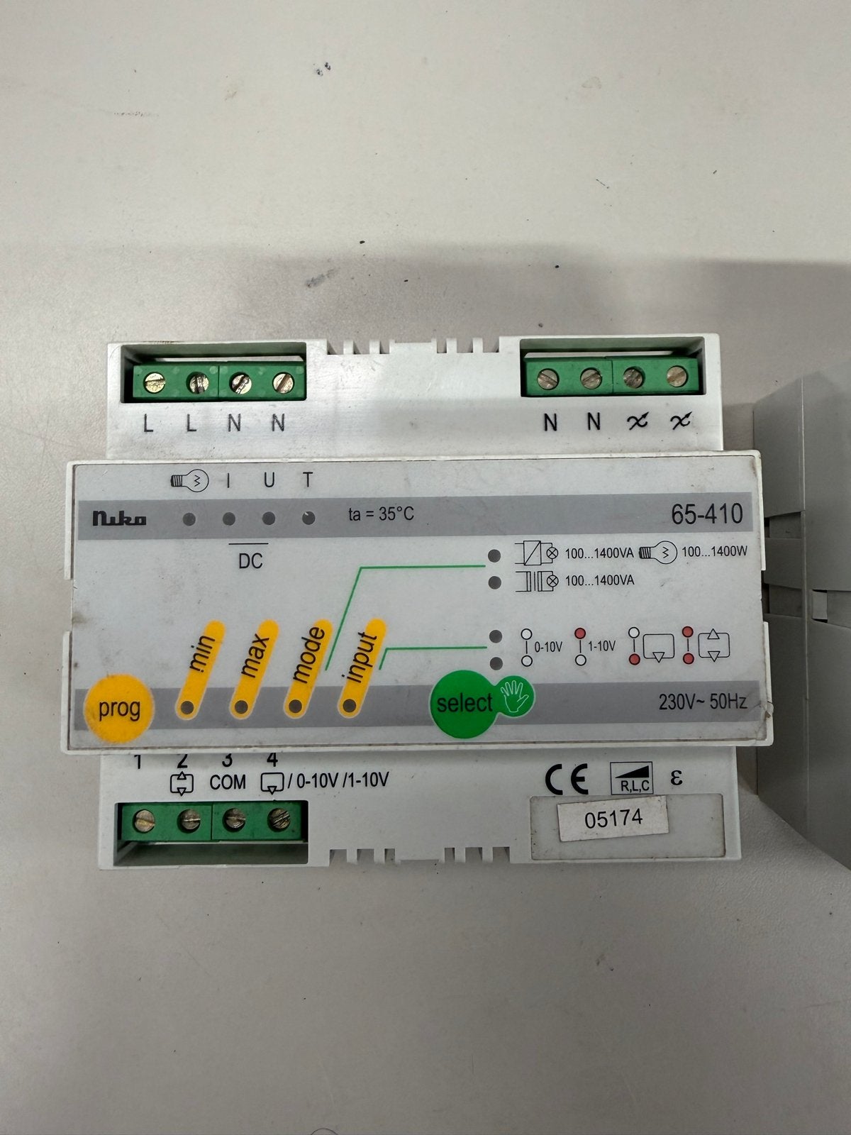 Niko 65-410 Universele Dimmer - 2 Stuks, Doe-het-zelf en Verbouw, Ophalen of Verzenden, Gebruikt, Overige merken, Dimmer