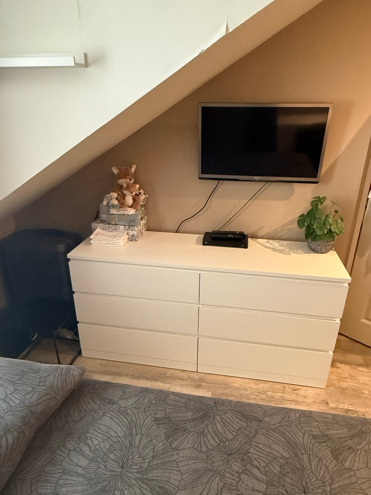 Ikea malm ladekast met 6 laden - Zo goed als nieuw, Huis en Inrichting, Kasten | Ladekasten, Ophalen, Overige materialen, 100 tot 150 cm
