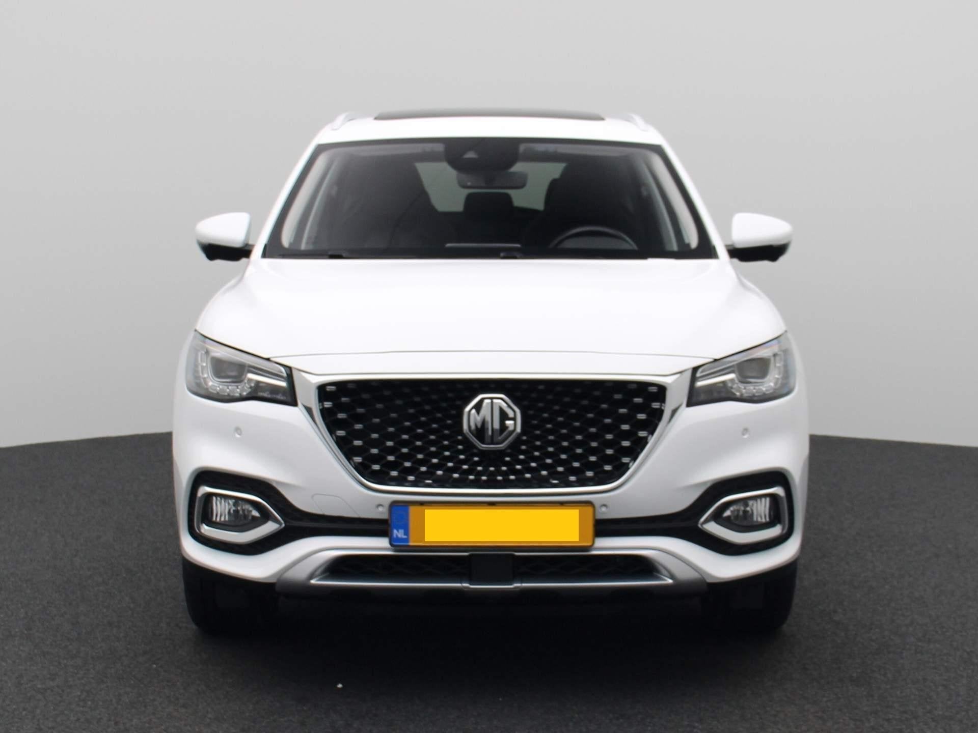 MG EHS 1.5 TGDI PHEV Aut. Luxury | Panoramadak | Navi | Lede, Auto's, 4 cilinders, 258 pk, Wit, SUV of Terreinwagen