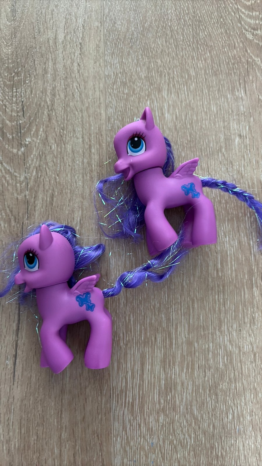 2 paarse ponys, Kinderen en Baby's, Speelgoed | My Little Pony, Ophalen of Verzenden, Zo goed als nieuw
