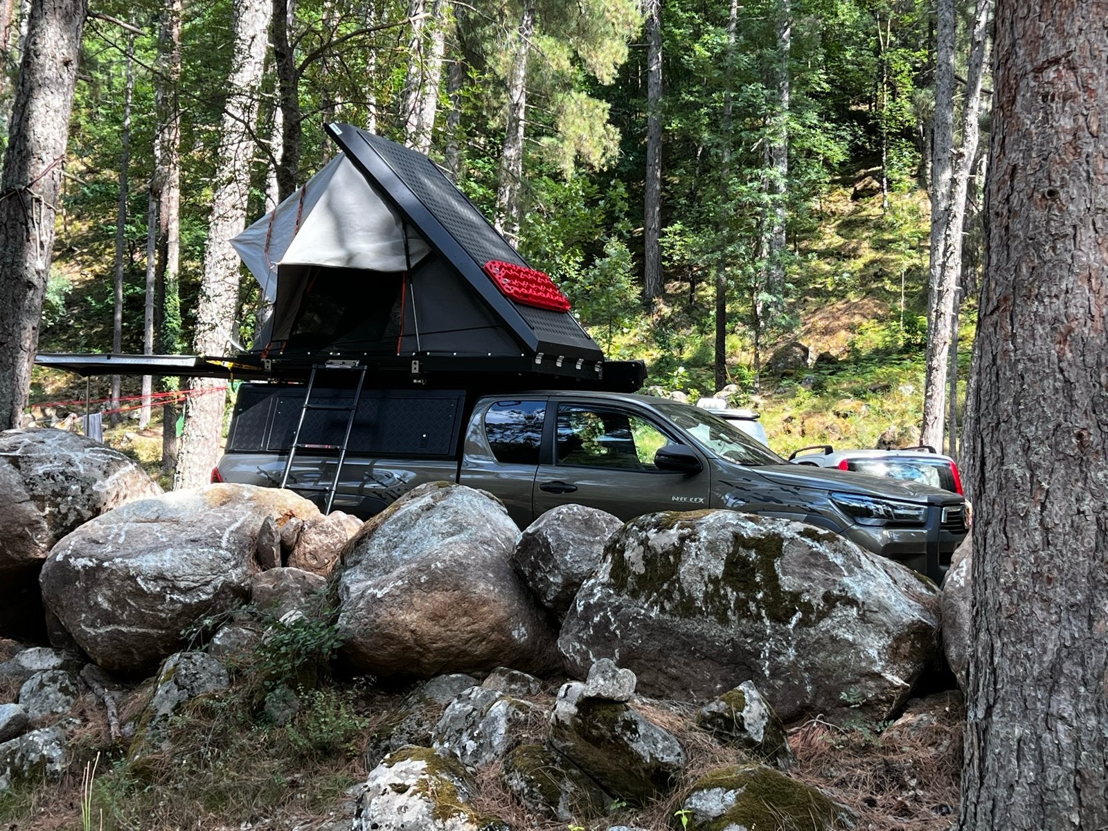 ALUCAB daktent met awing luifel, Caravans en Kamperen, Ophalen, Zo goed als nieuw, Tot en met 2