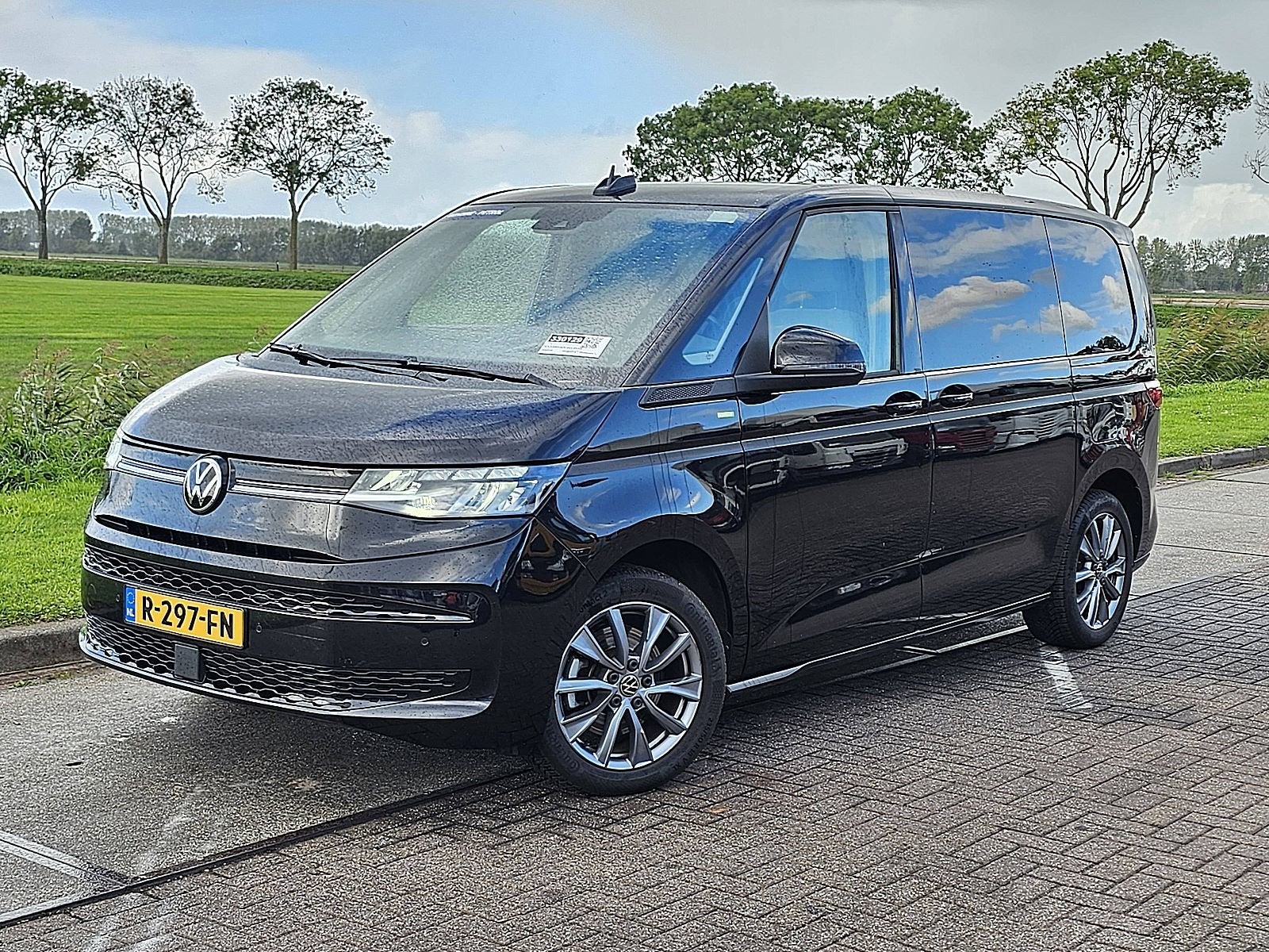 VOLKSWAGEN MULTIVAN 1.4 hybride 7 pers, Verwarmde buitenspiegels, Gebruikt, 150 pk, Volkswagen