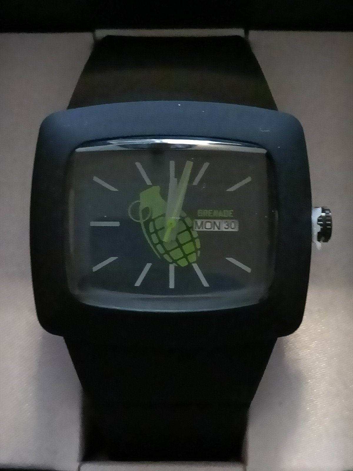 Grenade Flare Horloge Zwart - Japans Uurwerk, Sieraden, Tassen en Uiterlijk, Ophalen of Verzenden