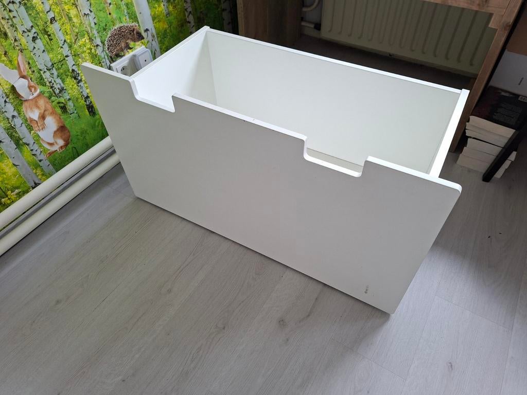 Witte opbergbak / speelgoedkist, Ophalen, Gebruikt