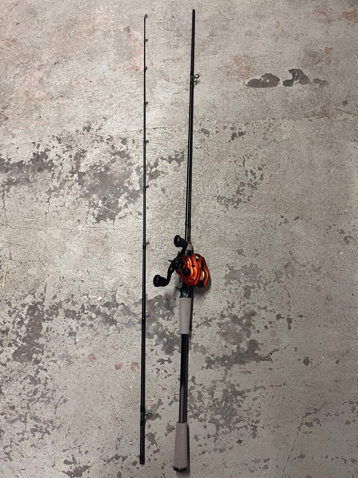 Reel set licht, Ophalen, Zo goed als nieuw, Complete hengel