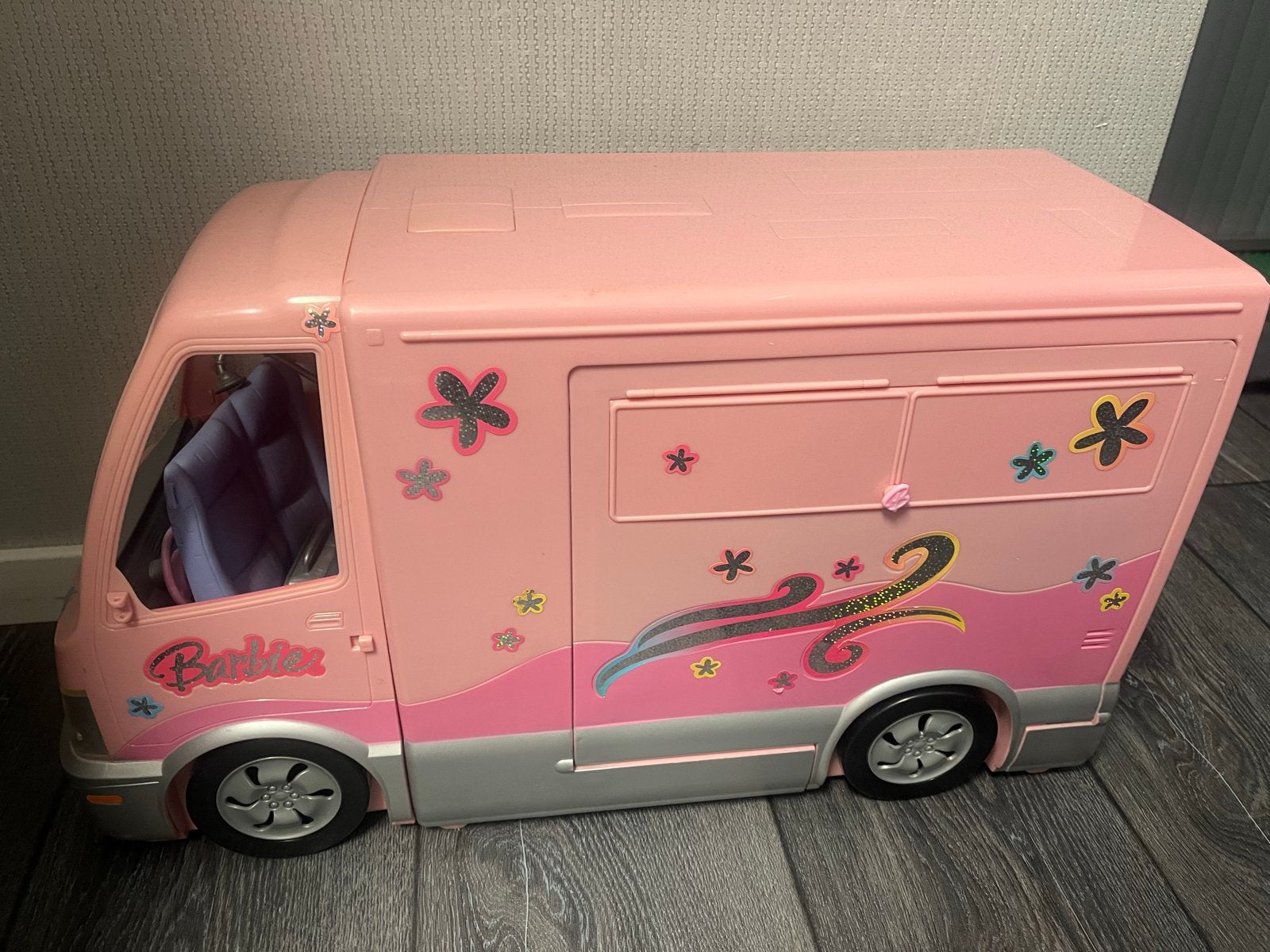 Barbie Camper in Goede Staat - Compleet en Speelklaar, Ophalen of Verzenden, Gebruikt