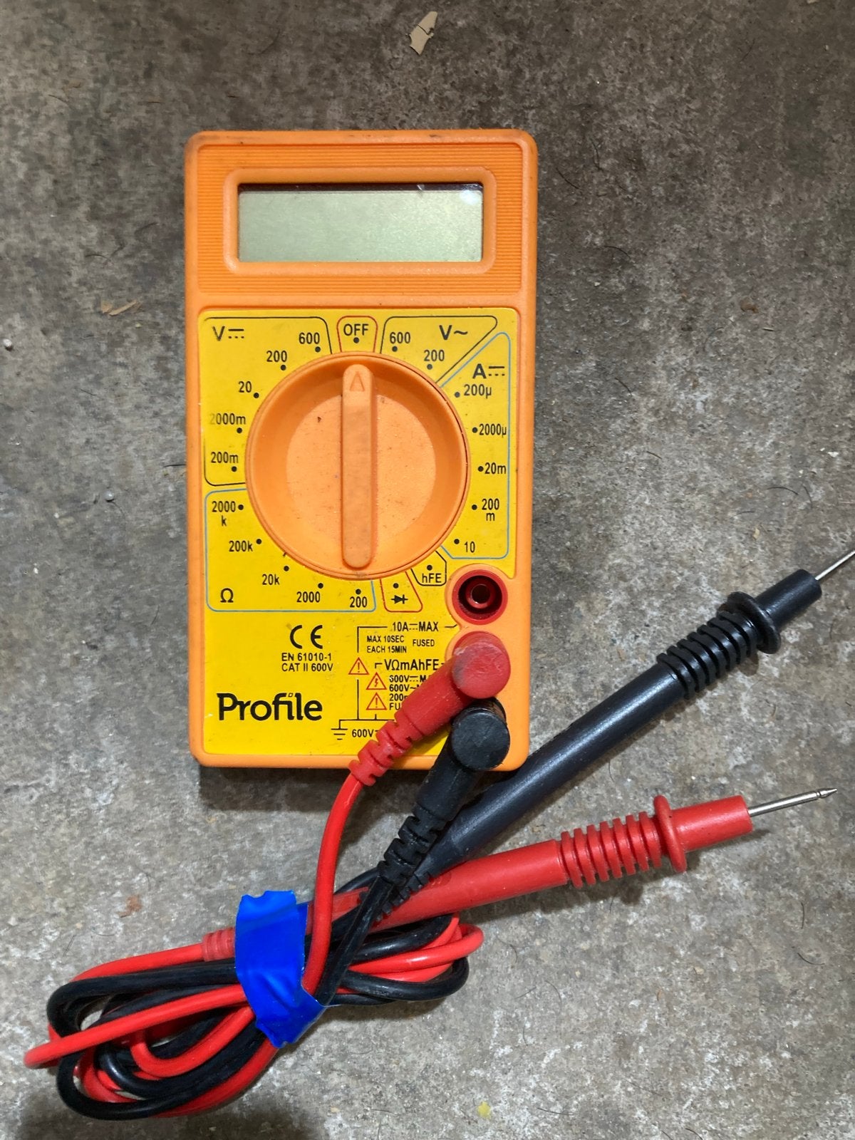 Profile Multimeter - Digitale Spanning en Stroommeter, Doe-het-zelf en Verbouw, Meetapparatuur, Ophalen of Verzenden, Gebruikt