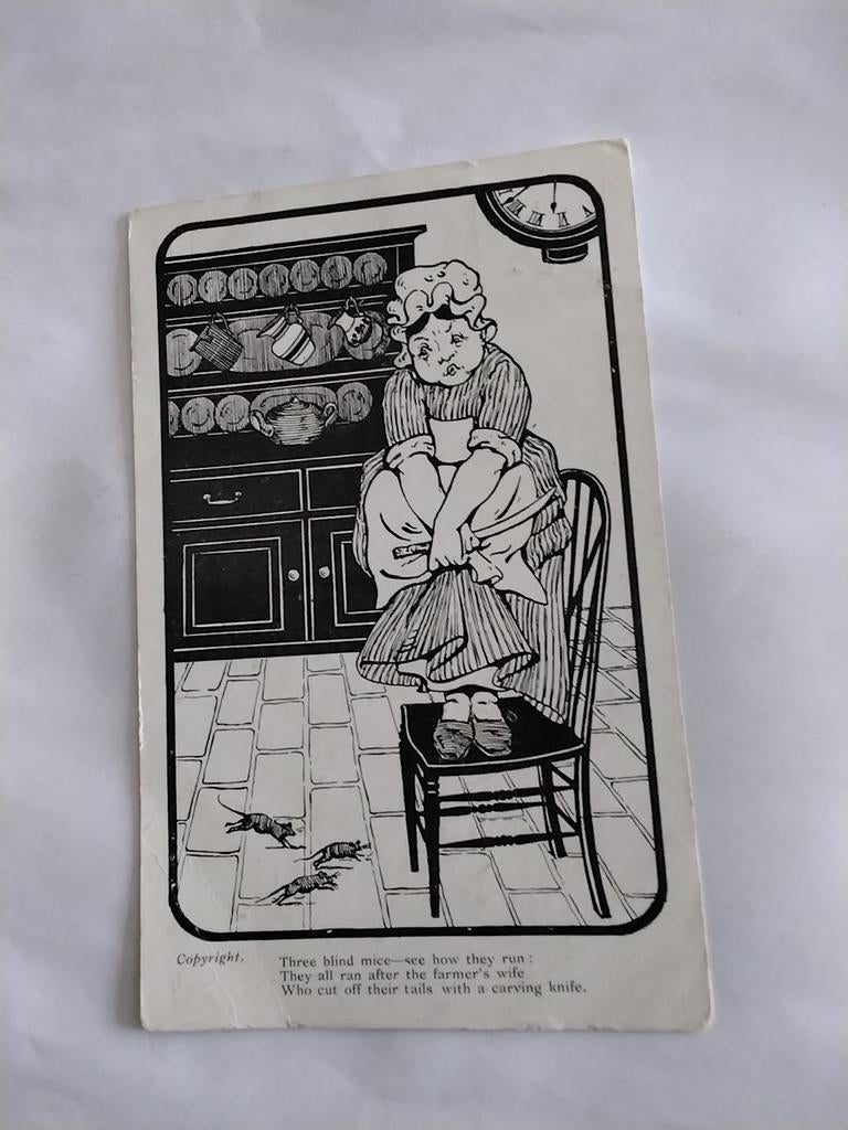 VROUW BOVEN OP STOEL IS BANG VAN MUIZEN. 1906, Ophalen of Verzenden, Voor 1920, Overige thema's