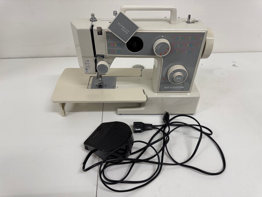Victoria Elegance 8400F naaimachine – incl. doos, Ophalen