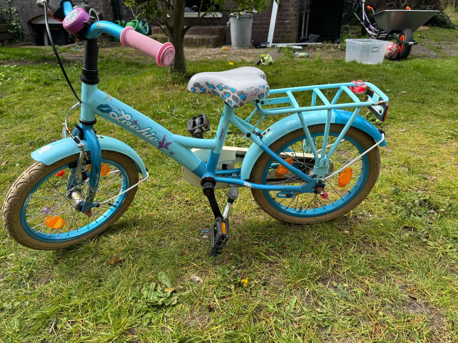 Loekie kinderfiets 16 inch, Fietsen en Brommers, Fietsen | Kinderfietsjes, Ophalen, Gebruikt, Velgrem, 16 tot 20 inch
