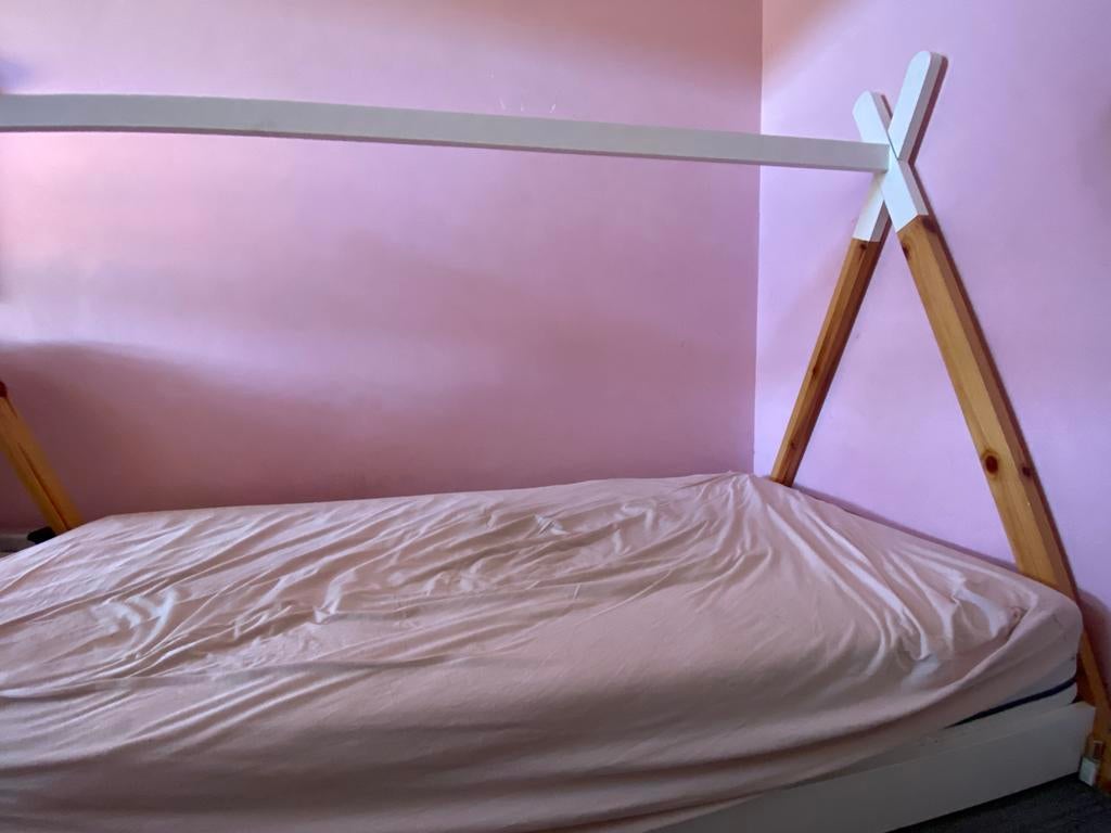 Tipi bedframe voor kinderkamer, 85 tot 100 cm, Ophalen of Verzenden, Zo goed als nieuw, Lattenbodem