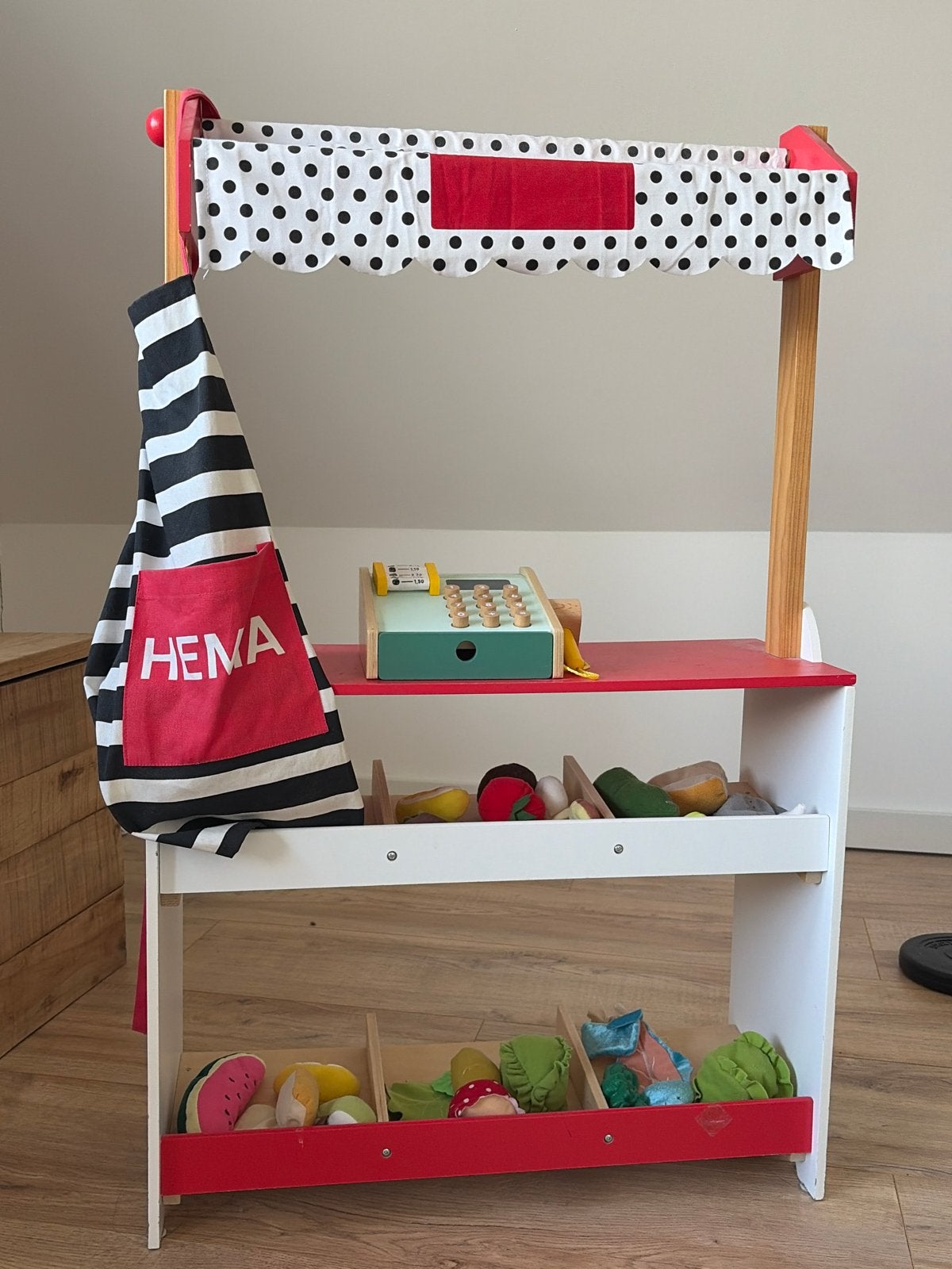 Hema speelgoedkraam met kassa en accessoires, Ophalen of Verzenden, Gebruikt