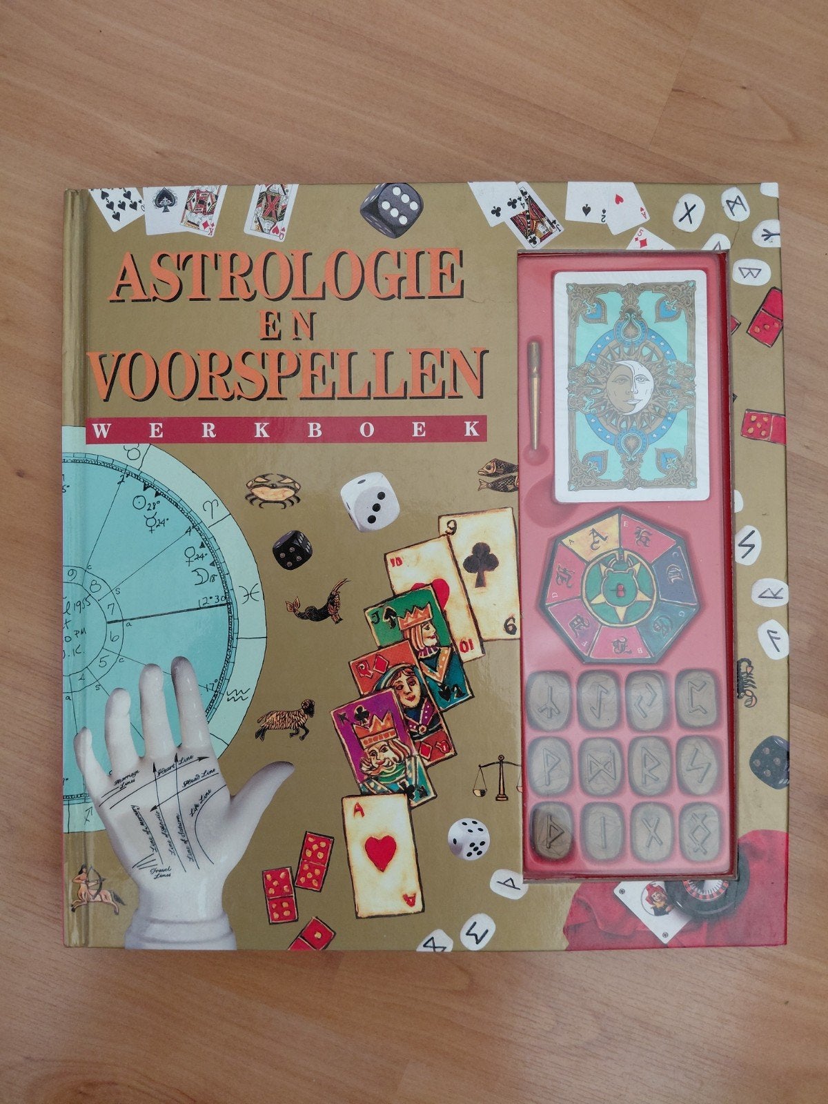 Astrologie en Voorspellen Werkboek - Compleet Set, Onbekend, Astrologie, Ophalen of Verzenden, Zo goed als nieuw