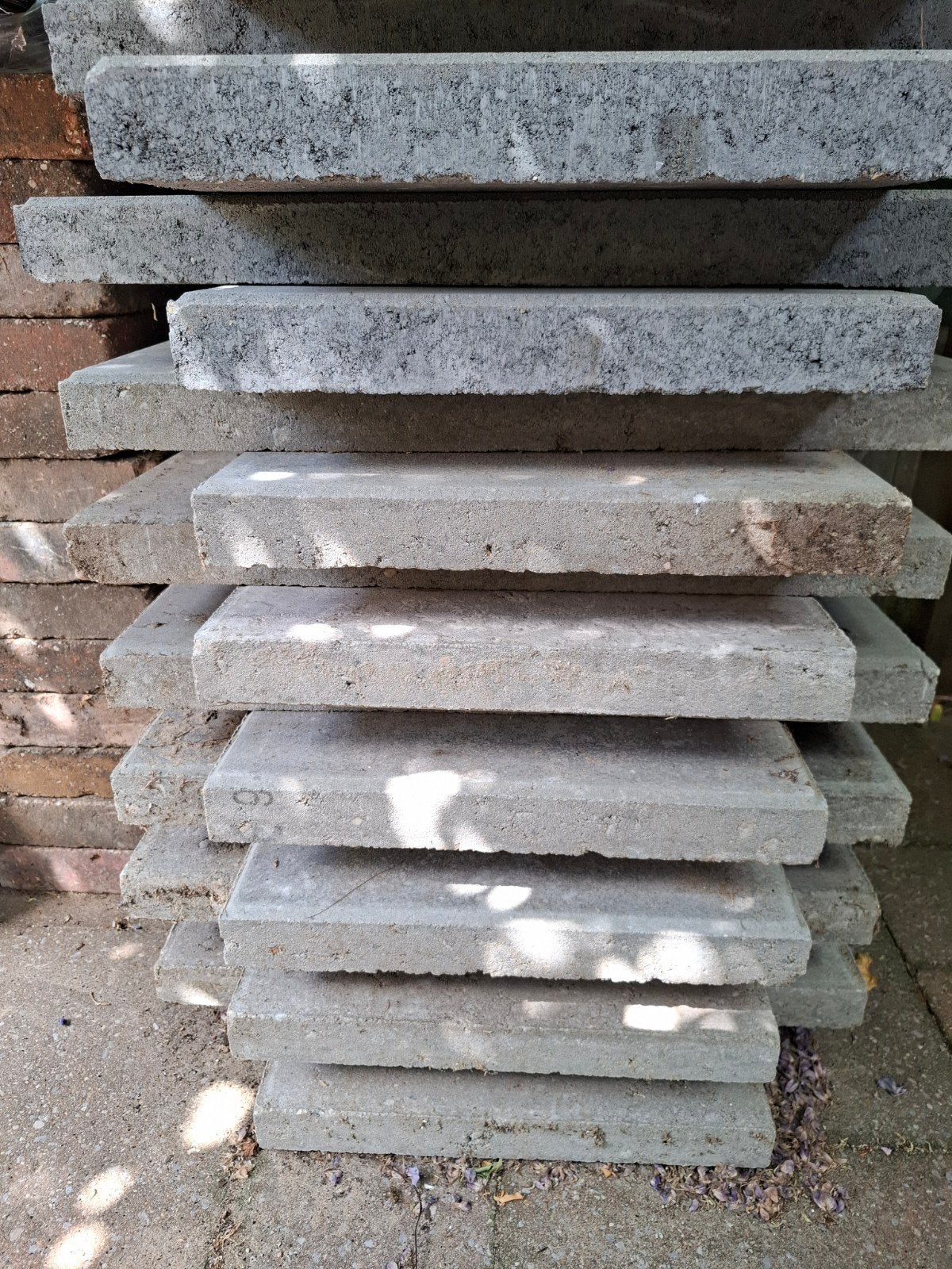 16 betontegels 60x40, Ophalen, Minder dan 100 cm, Biels, 25 tot 50 cm