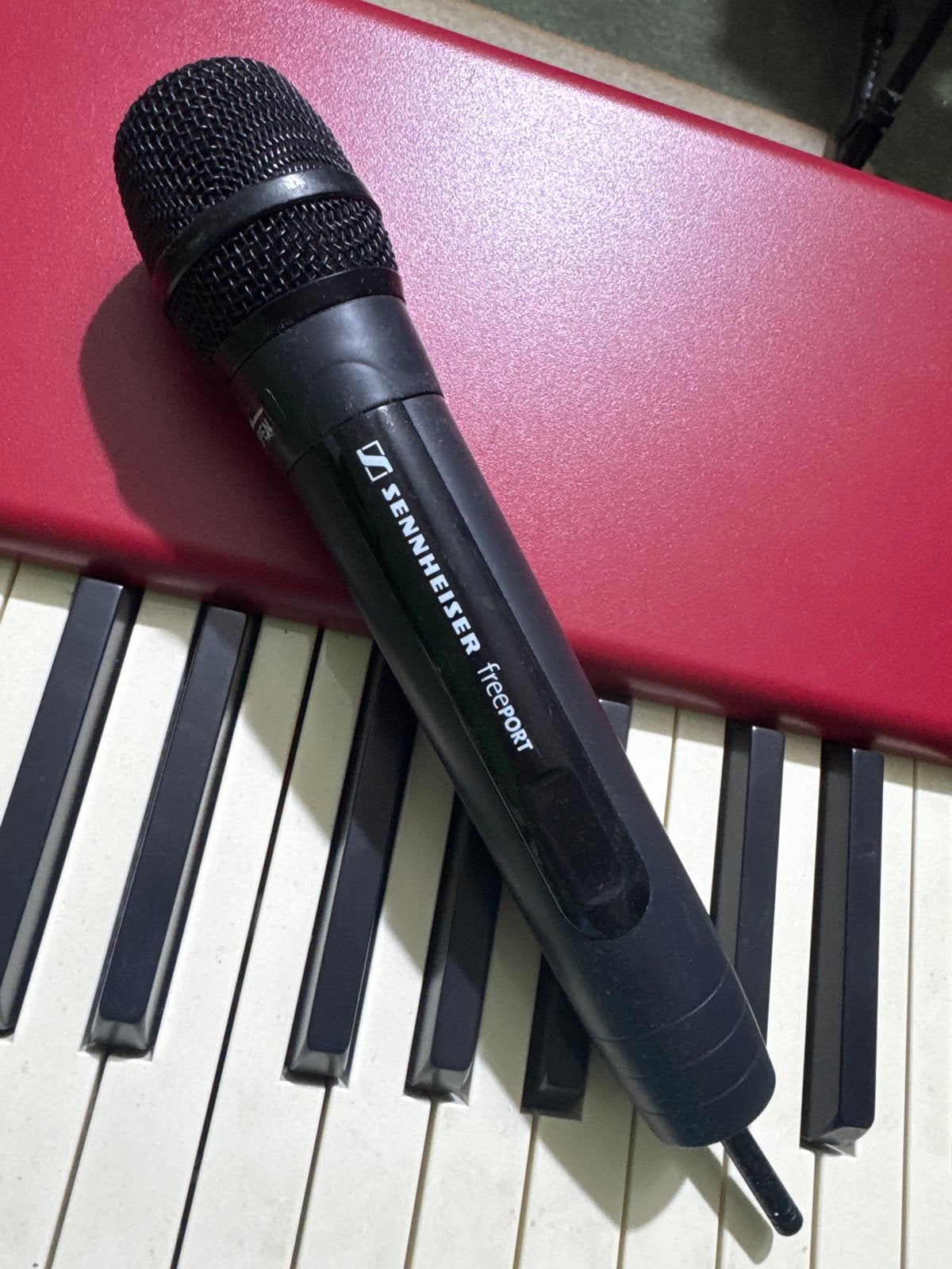 Sennheiser FreePORT Draadloze Zangmicrofoon Set, Ophalen of Verzenden, Gebruikt, Zangmicrofoon, Draadloos