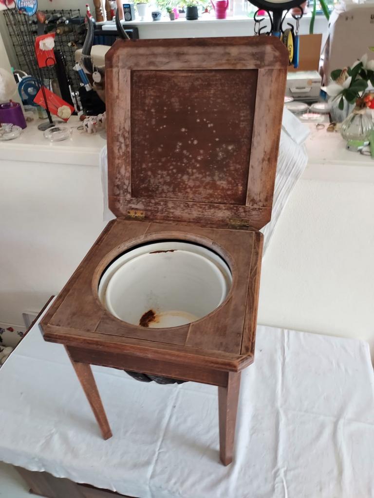 Antieke houten nachtstoel met pot (Stilletje)., Antiek en Kunst, Ophalen