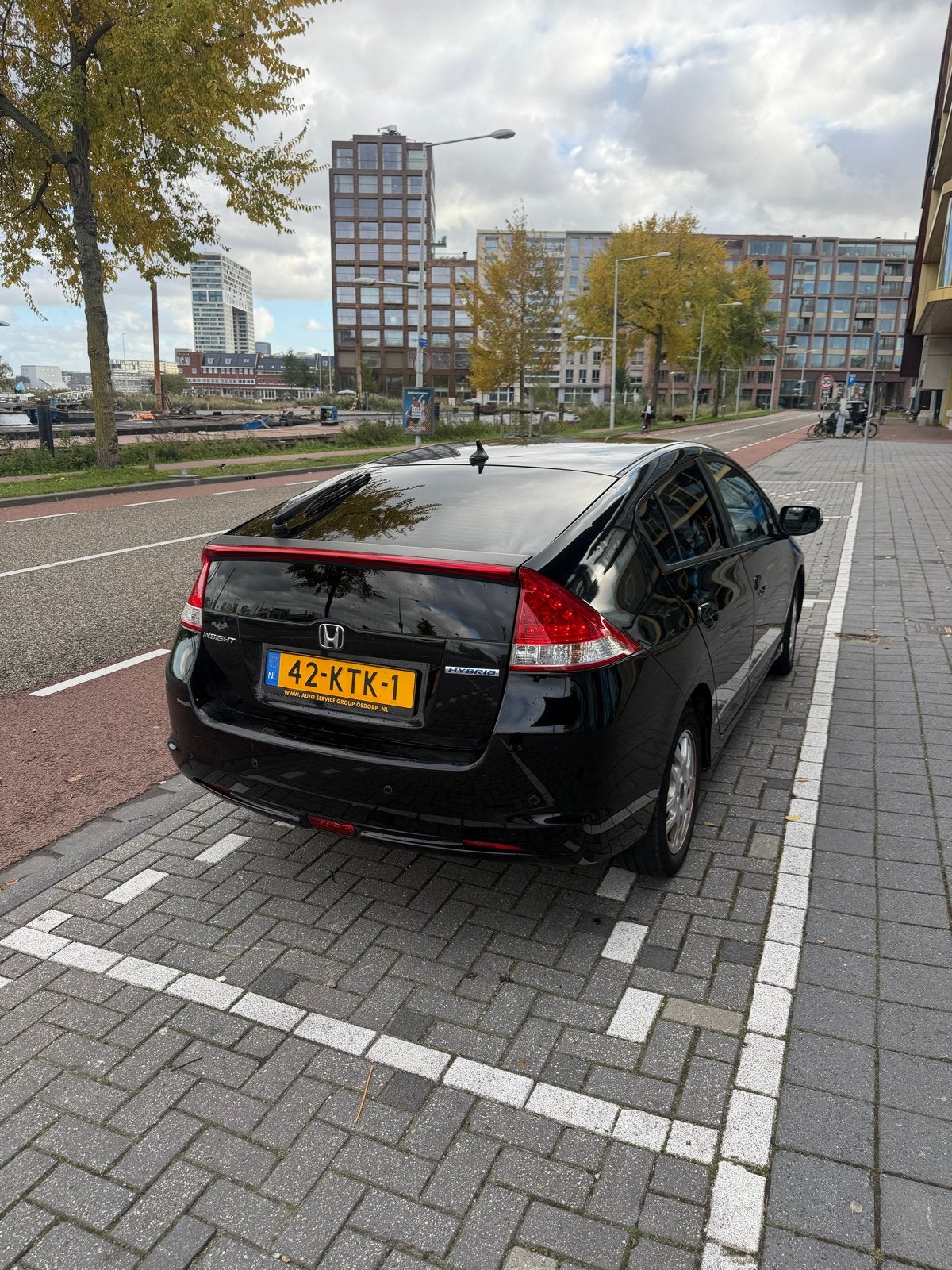 Honda Insight 1.3 Hybrid AUT 2010 Zwart, Auto's, 4 cilinders, Zwart, 22 km/l, Te koop