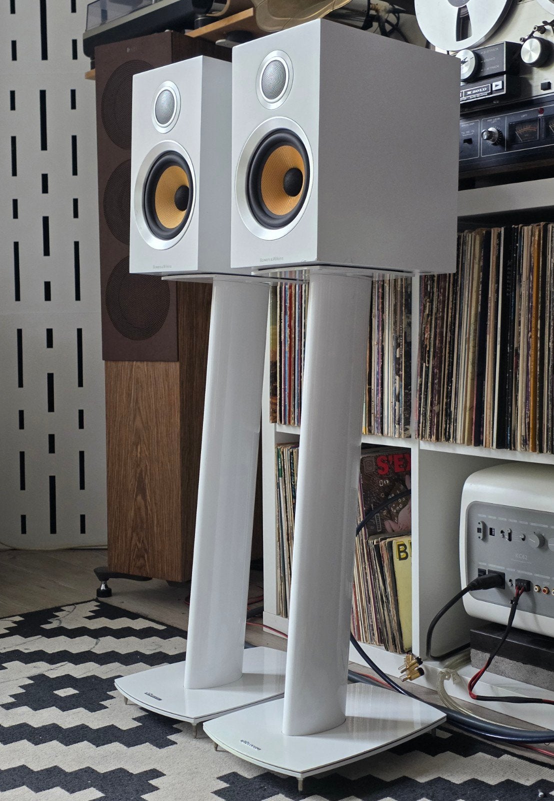 Bowers & Wilkins CM1 S2 met Dynaudio Stand 3X, Ophalen, Gebruikt, 60 tot 120 watt, Bowers & Wilkins (B&W)