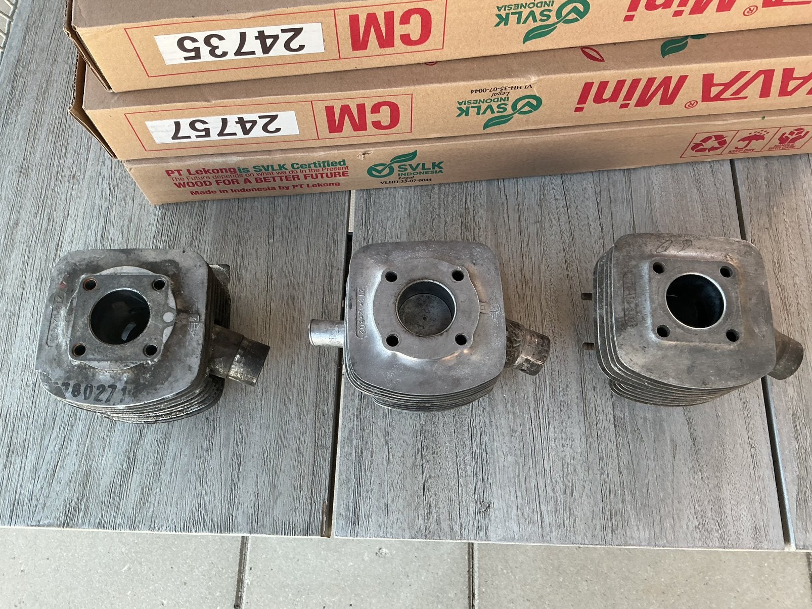 Te koop drie zundapp geforceerde koeling cilinders 2/278 276, Ophalen of Verzenden, Gebruikt, Cilinder
