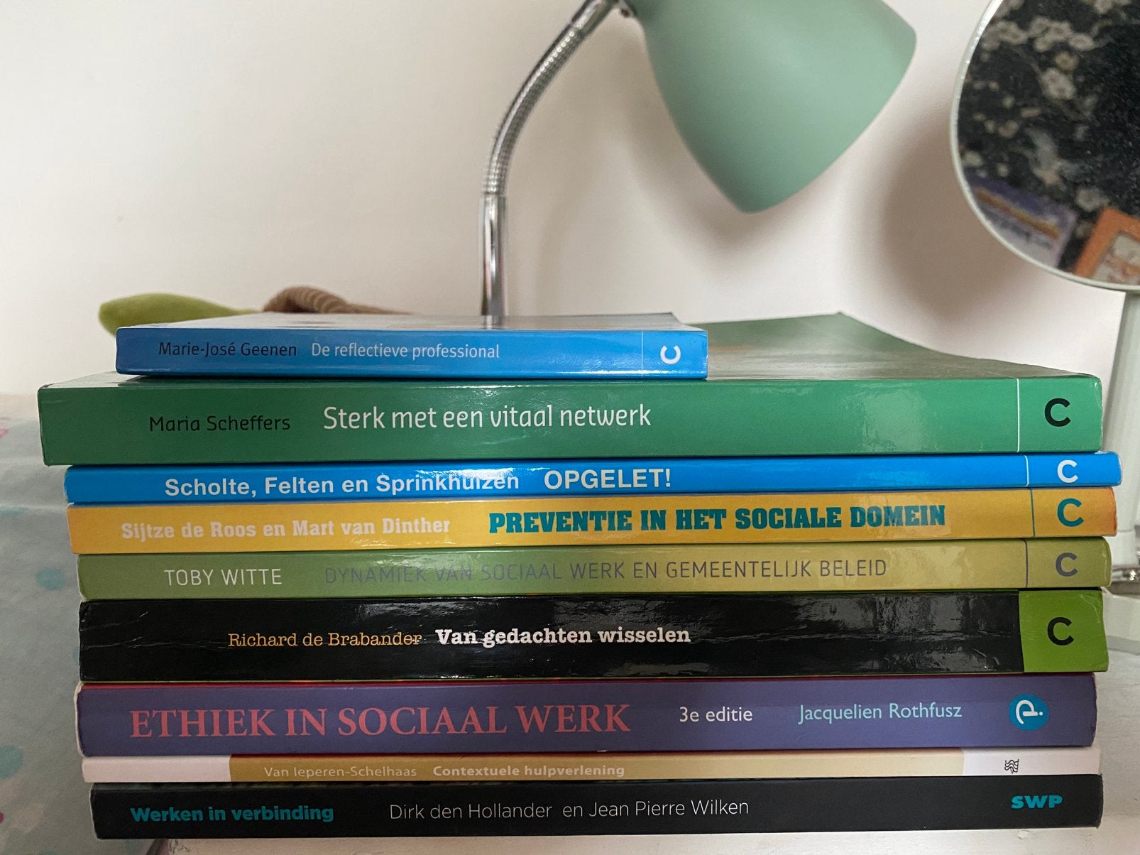 Social Work boeken, Ophalen of Verzenden, Alpha, Gelezen, HBO