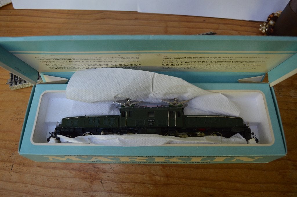 Märklin 3015 : zeer mooi in originele doos, Hobby en Vrije tijd, Wisselstroom, Locomotief, Ophalen of Verzenden, Zo goed als nieuw