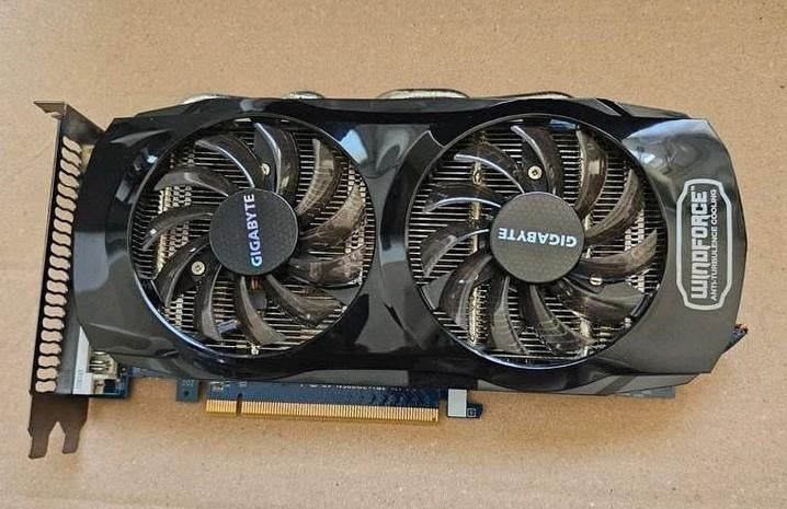 Gigabyte GTX 560Ti Videokaart - Perfect Werkend & Stofvrij, Computers en Software, Videokaarten, Ophalen, Gebruikt, PCI-Express 2