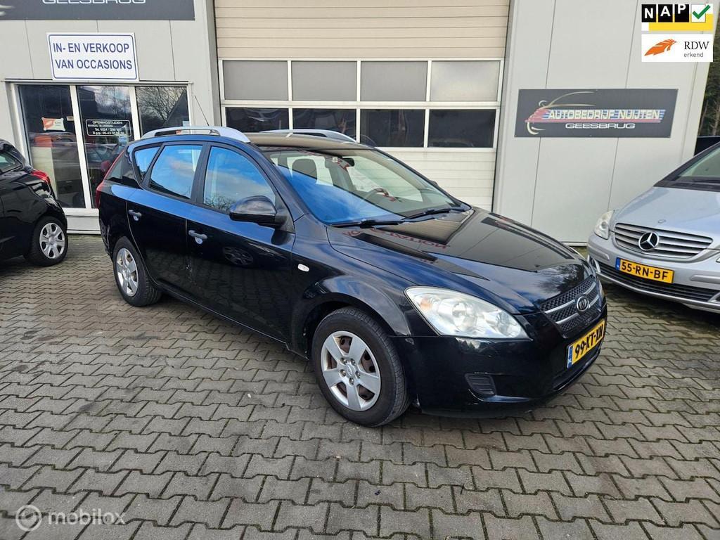 Kia Cee'd Sporty Wagon 1.6 X-tra, Voorwielaandrijving, 15 km/l, Gebruikt, 1591 cc