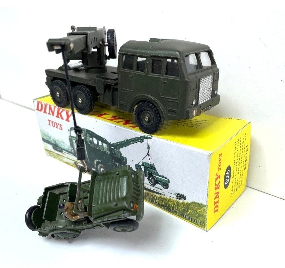 Dinky Toys 826 Berliet Kraanwagen met Jeep, Antiek en Kunst, Antiek | Speelgoed, Ophalen of Verzenden