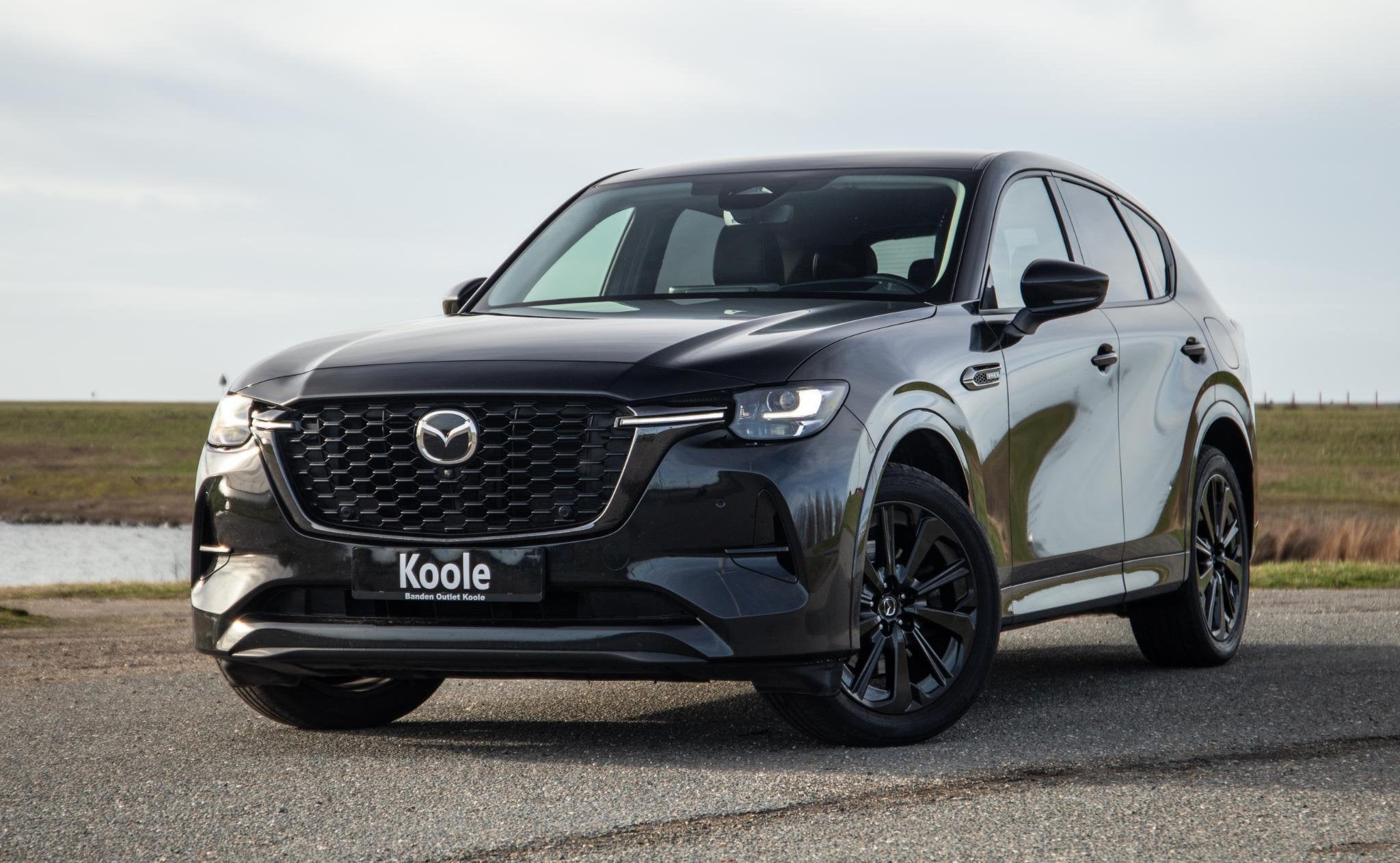 Mazda CX-60 2.5 e-SkyActiv PHEV CAMERA / STOELVERWARMING + K, Auto's, Automaat, Dealer onderhouden, Gebruikt, Euro 6