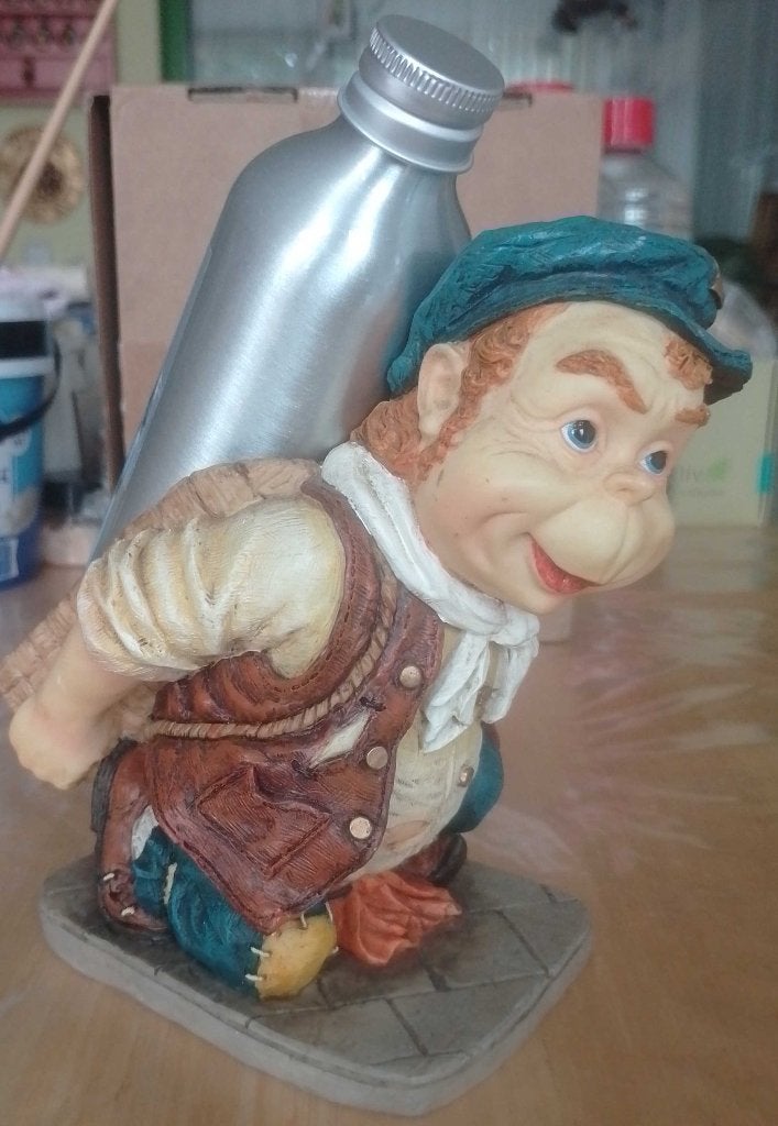 Laaf fles houder inclusief metalen fles ., Verzamelen, Efteling, Ophalen of Verzenden, Zo goed als nieuw, Beeldje of Poppetje