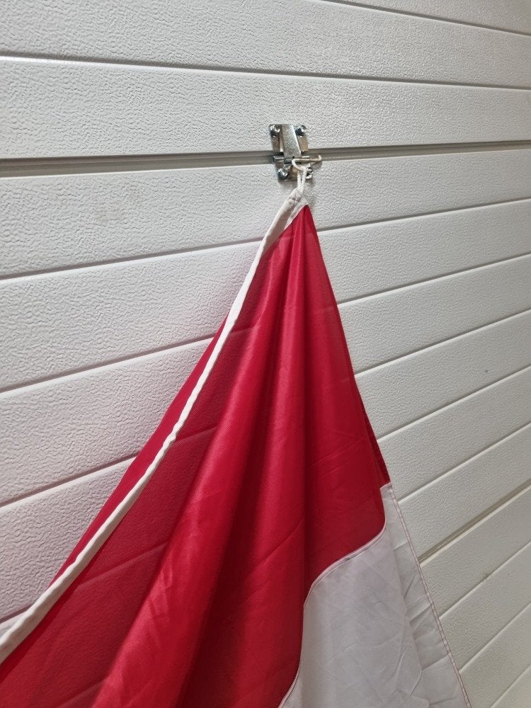 vlag nederland groot 290x 124cm, Diversen, Vlaggen en Wimpels, Ophalen of Verzenden, 'T Olde Gre-j, Info@toldegrej.nl, Endepoelstraat 20f Didam