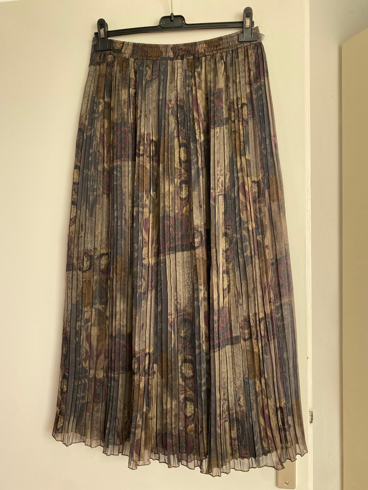 Geplooide midi-rok met print - Maat 40, Maat 38/40 (M), Meerkleurig, Ophalen of Verzenden, Zo goed als nieuw