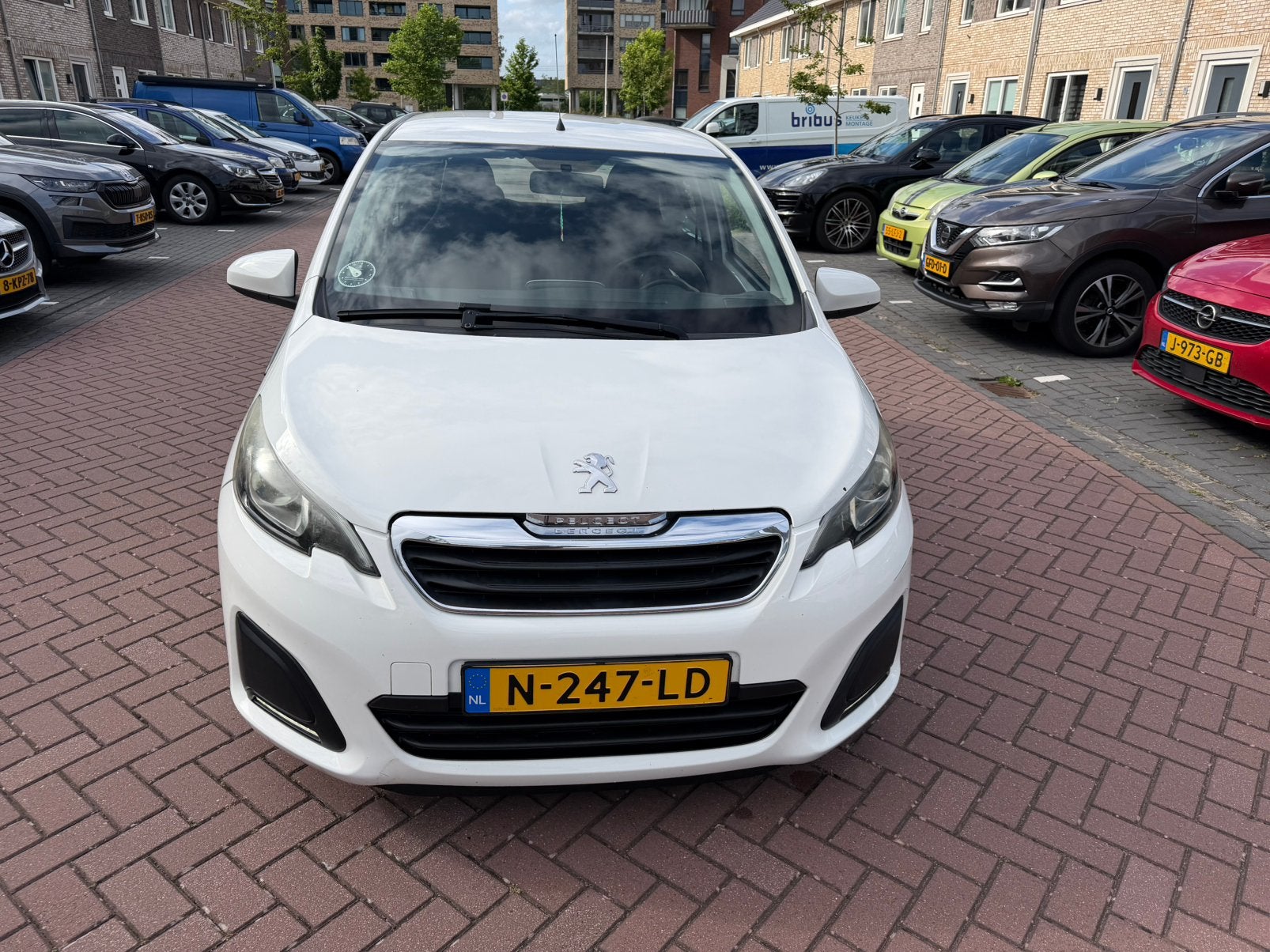 Peugeot 108 1.0 12V E-vti 51KW 5DR 2015 Wit, Auto's, Voorwielaandrijving, 4 stoelen, Wit, Handgeschakeld
