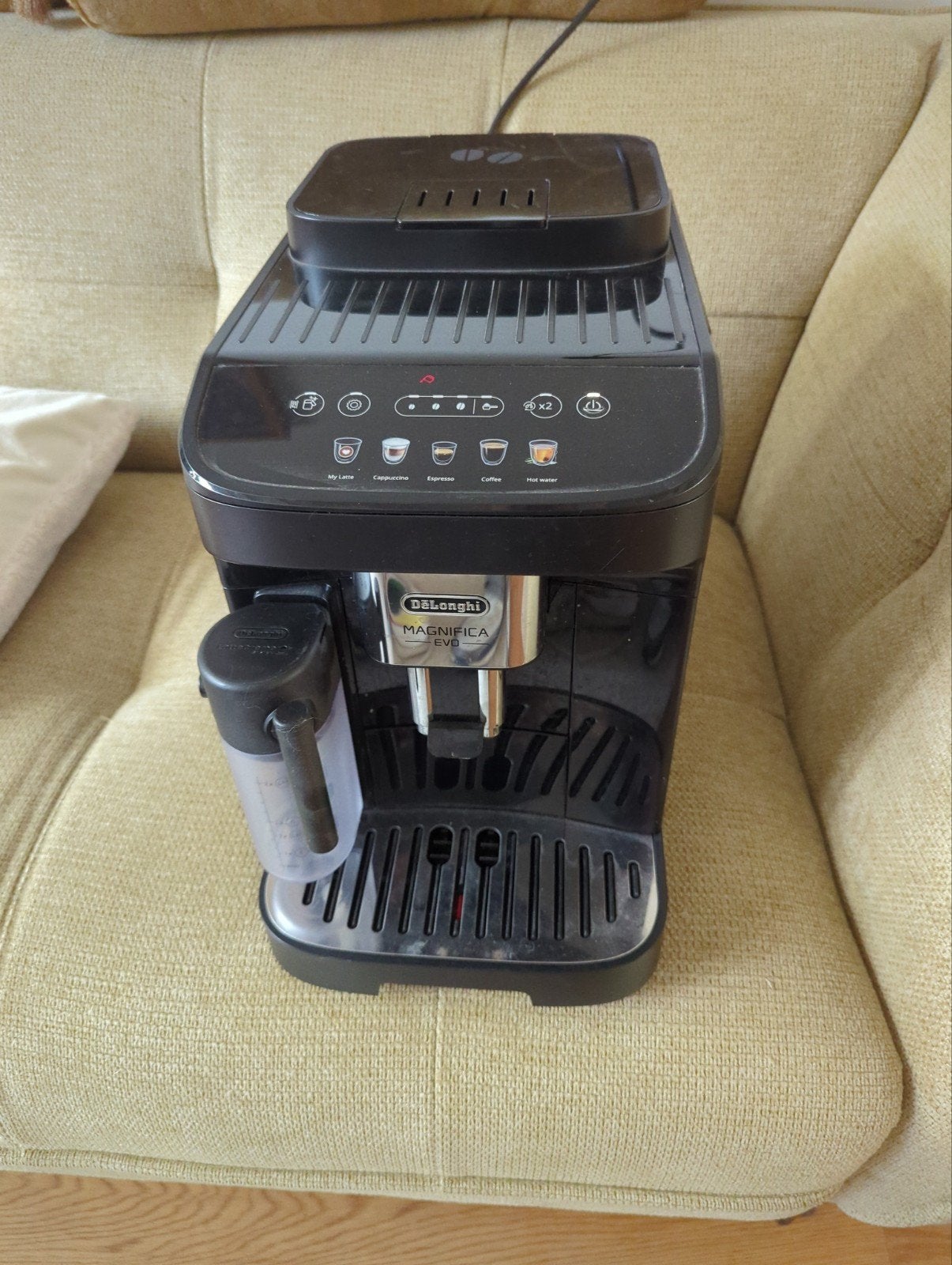 Delonghi magnifica evo,, Ophalen, Gebruikt, Koffiemachine