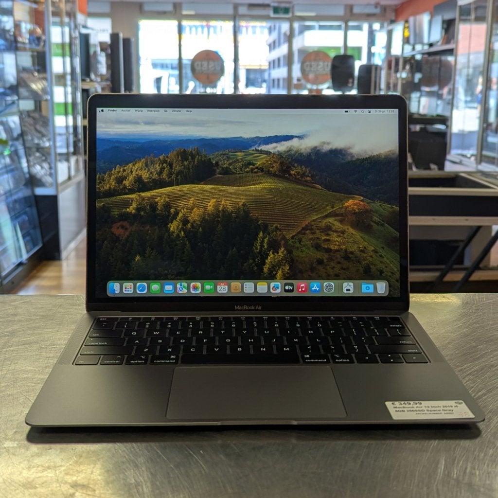 MacBook Air 13 Inch 2019 i5 8GB 256SSD Space Gray, Apple, Zo goed als nieuw, Support@apple.com, One Apple Park Way
Cupertino, CA 95014
United States