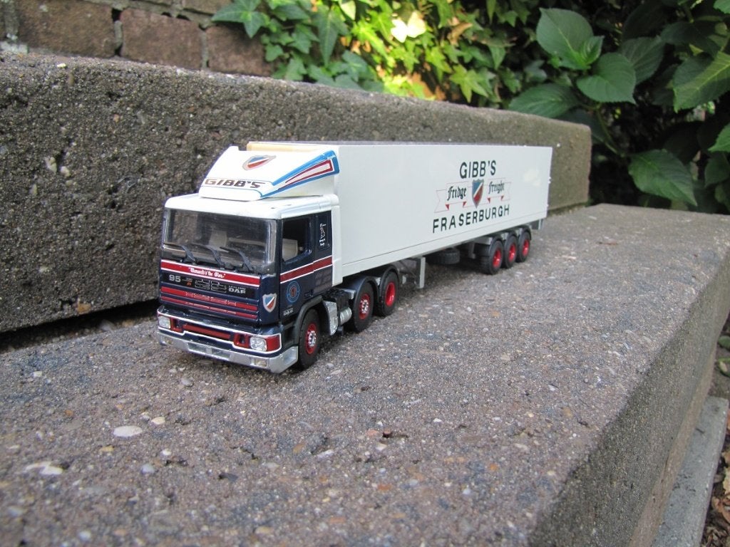 Tekno Daf 95 met voorloopas Gibb"s Fraserburgh Schotland., Hobby en Vrije tijd, Modelauto's | 1:50, Ophalen of Verzenden, Gebruikt