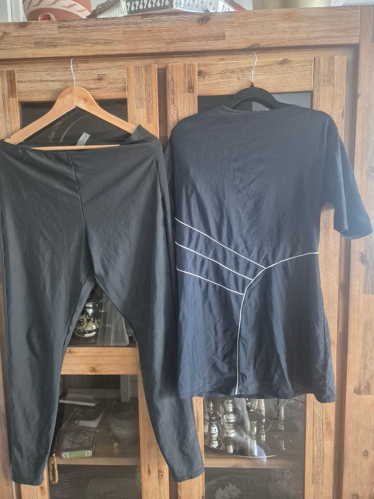 Zwart zwempak  met witte strepen, Ophalen, Zwart, Maat 46/48 (XL) of groter, Korte mouw