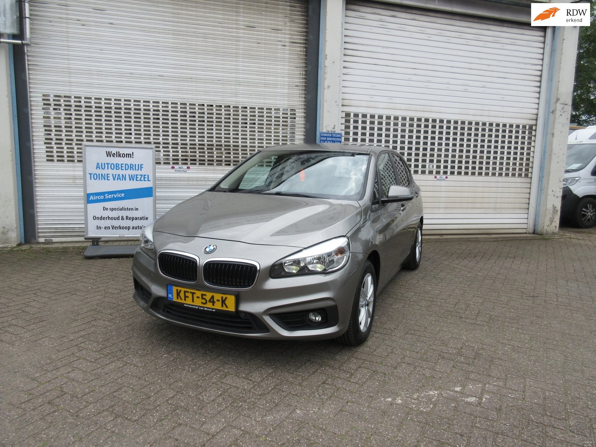 BMW 2-serie Active Tourer 218i Centennial High Executive 1st, Voorwielaandrijving, 136 pk, Gebruikt, Leder