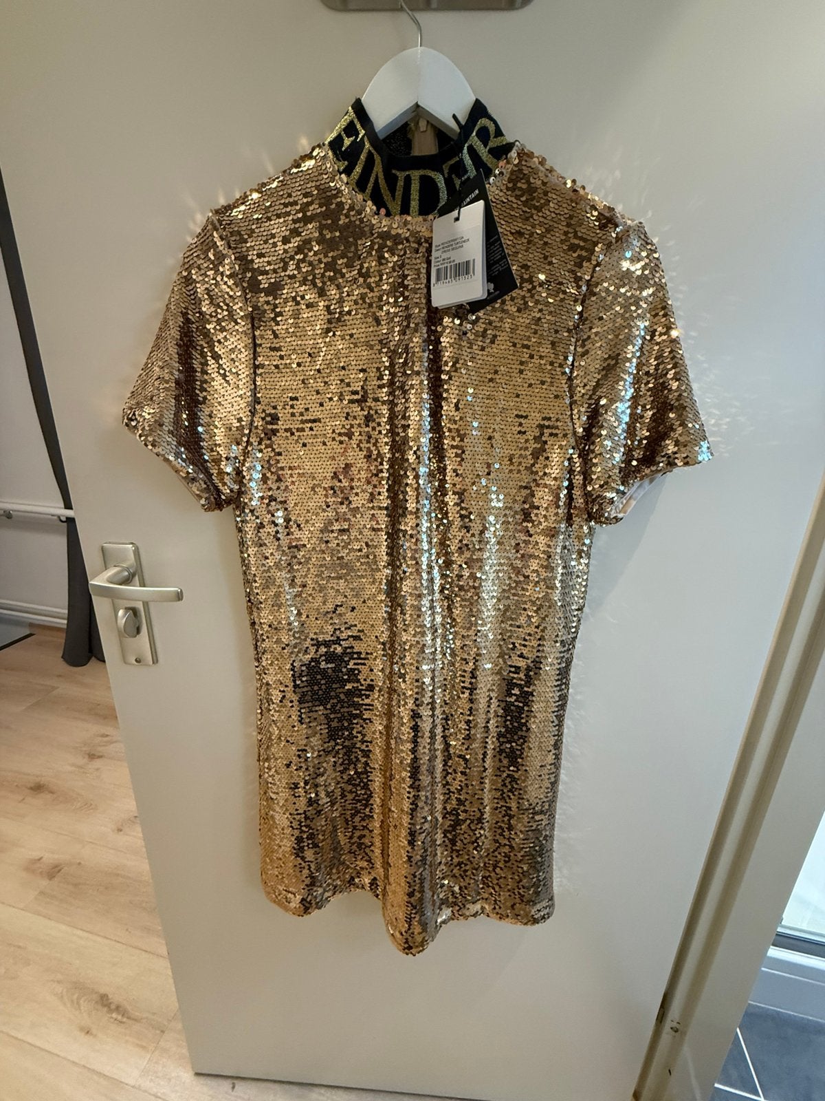 Mooie goude reinders jurk maat s, Kleding | Dames, Nieuw, Ophalen of Verzenden, Maat 36 (S), Boven de knie