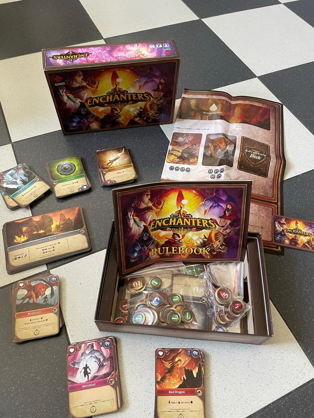Enchanters Kaartspel - Fantasy Deckbuilding Avontuur, Een of twee spelers, Ophalen of Verzenden, Zo goed als nieuw