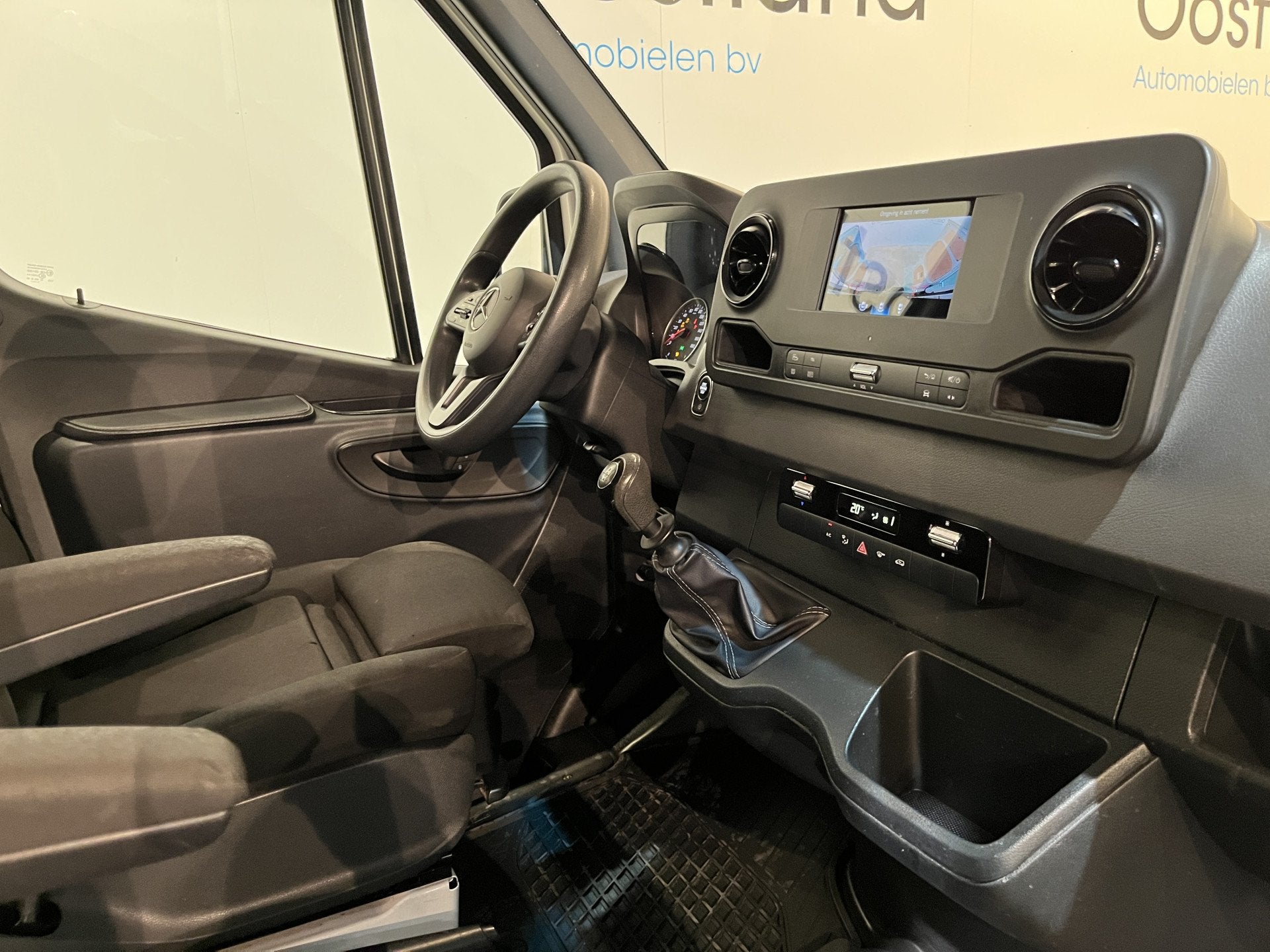 Mercedes-Benz Sprinter 316 CDI L3H2 RWD DC 5 pers / Trekhaak, Auto's, Bestelauto's, 13 km/l, Gebruikt, 4 cilinders, Met garantie (alle)