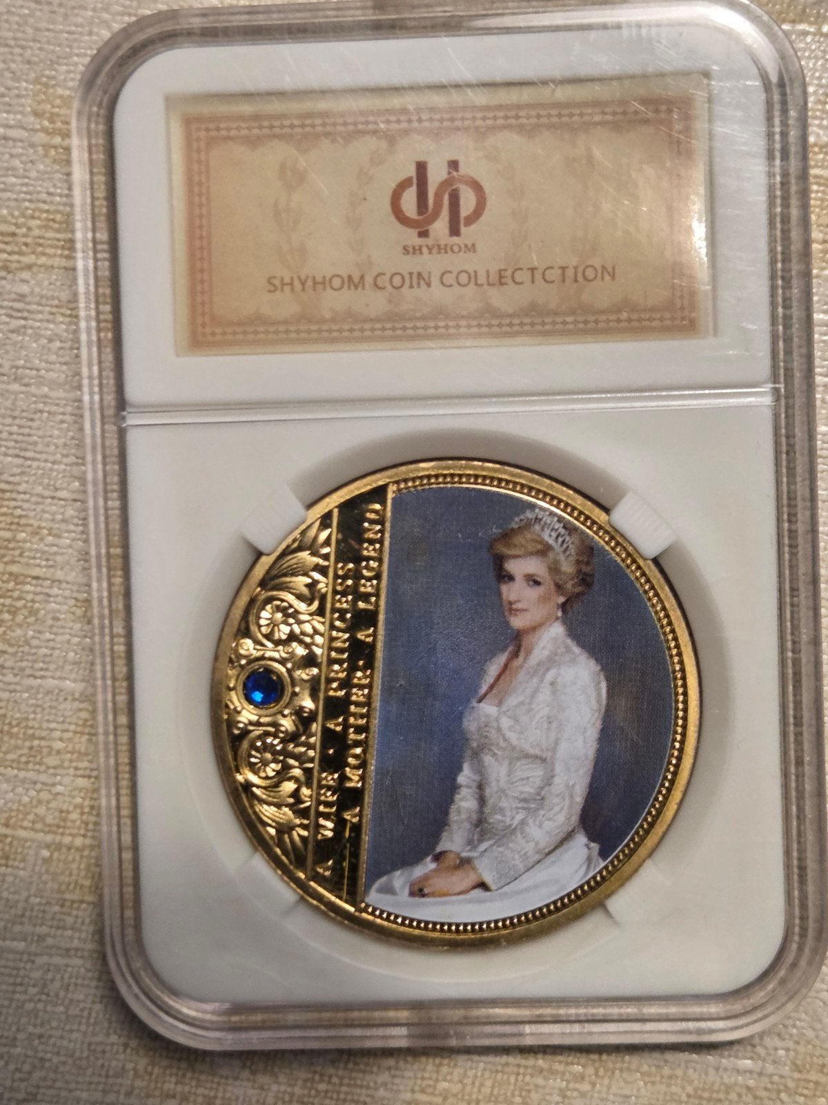 Herdenkingsmunt Prinses Diana - "Portraits of a Princess", Ophalen of Verzenden, Overige materialen, Buitenland