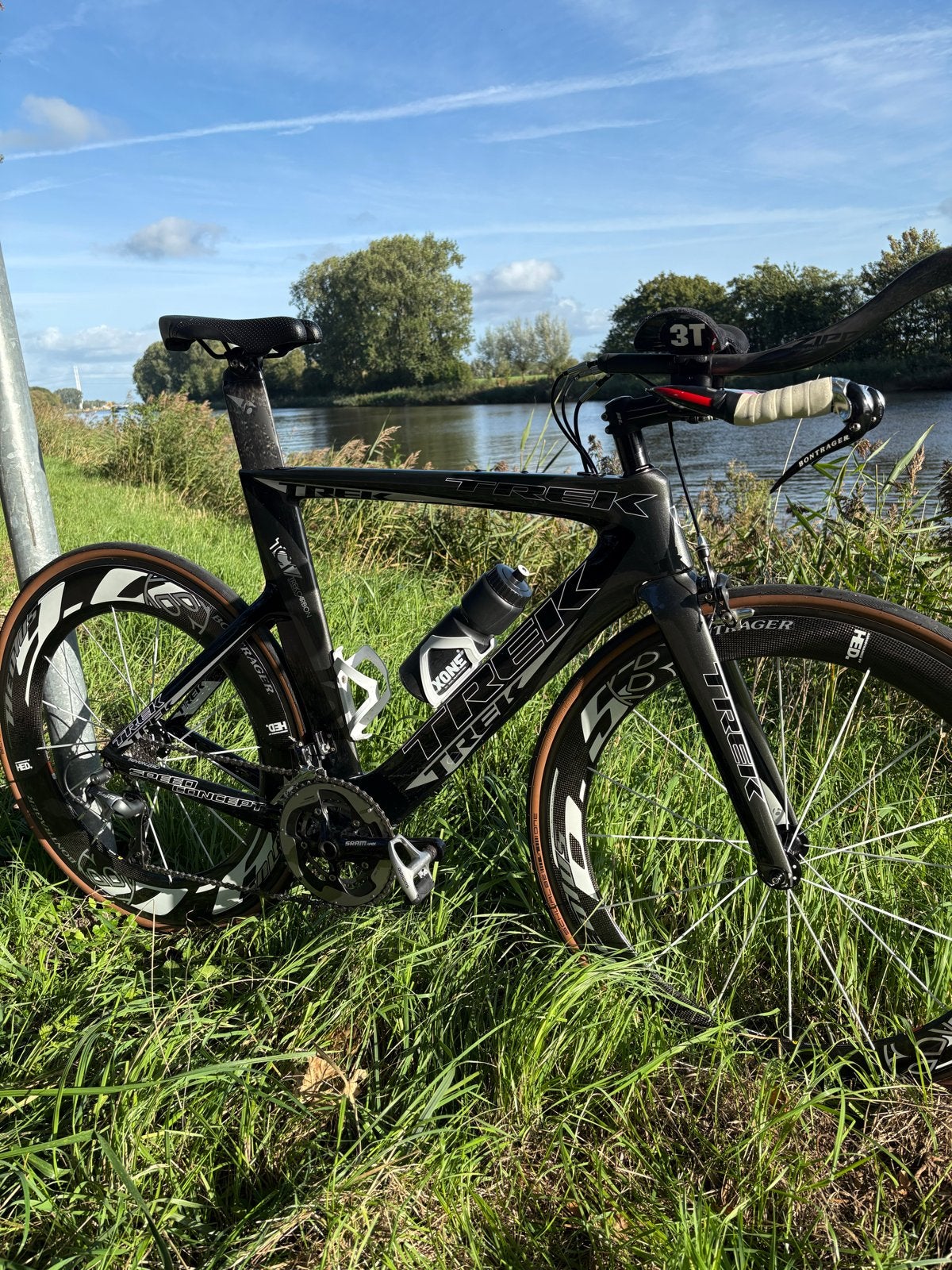 Trek Speedconcept 7.0 met Bontrager Aeolus carbon wielen, 28 inch, Gebruikt, Carbon, 10 tot 15 versnellingen