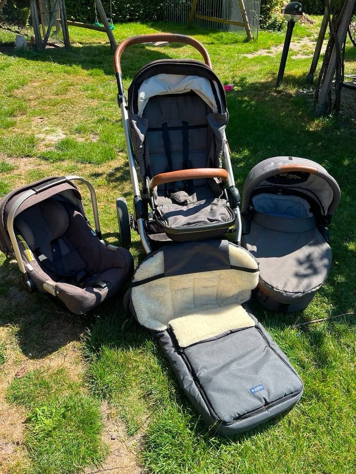 Mutsy Urban Nomad complete set met Maxi Cosi en Isofix, Kinderen en Baby's, Ophalen, Gebruikt, Combiwagen, Mutsy