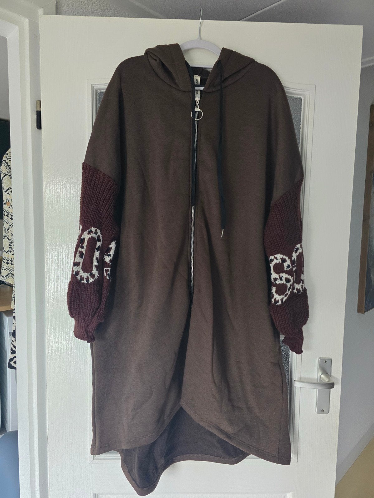 nieuw vest/tussenjas bruin gebreide mouwen 42 44 46, Kleding | Dames, Ophalen of Verzenden, Nieuw, Maat 46/48 (XL) of groter, Bruin