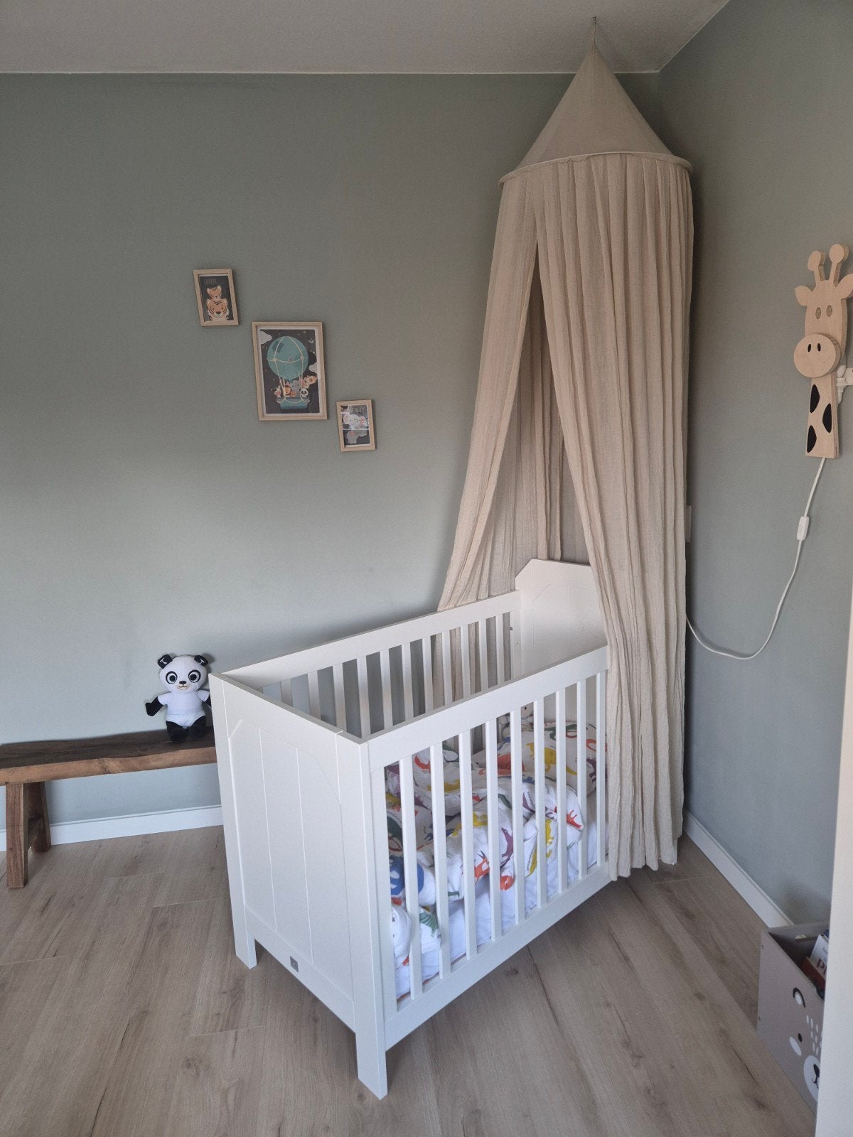 Interieurset Kinderkamer - Ledikant met matras, Ophalen, Zo goed als nieuw, Ledikant