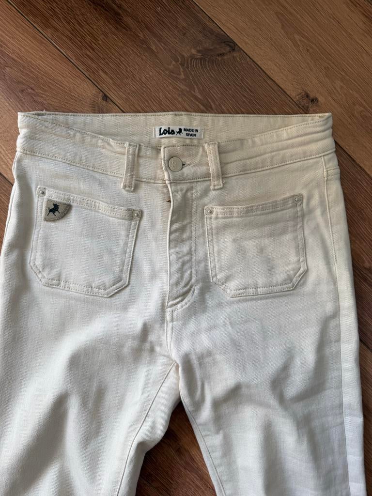 Lois Jeans flared broek - Crème maat 27-32, Beige, Ophalen of Verzenden, Zo goed als nieuw, Maat 36 (S)