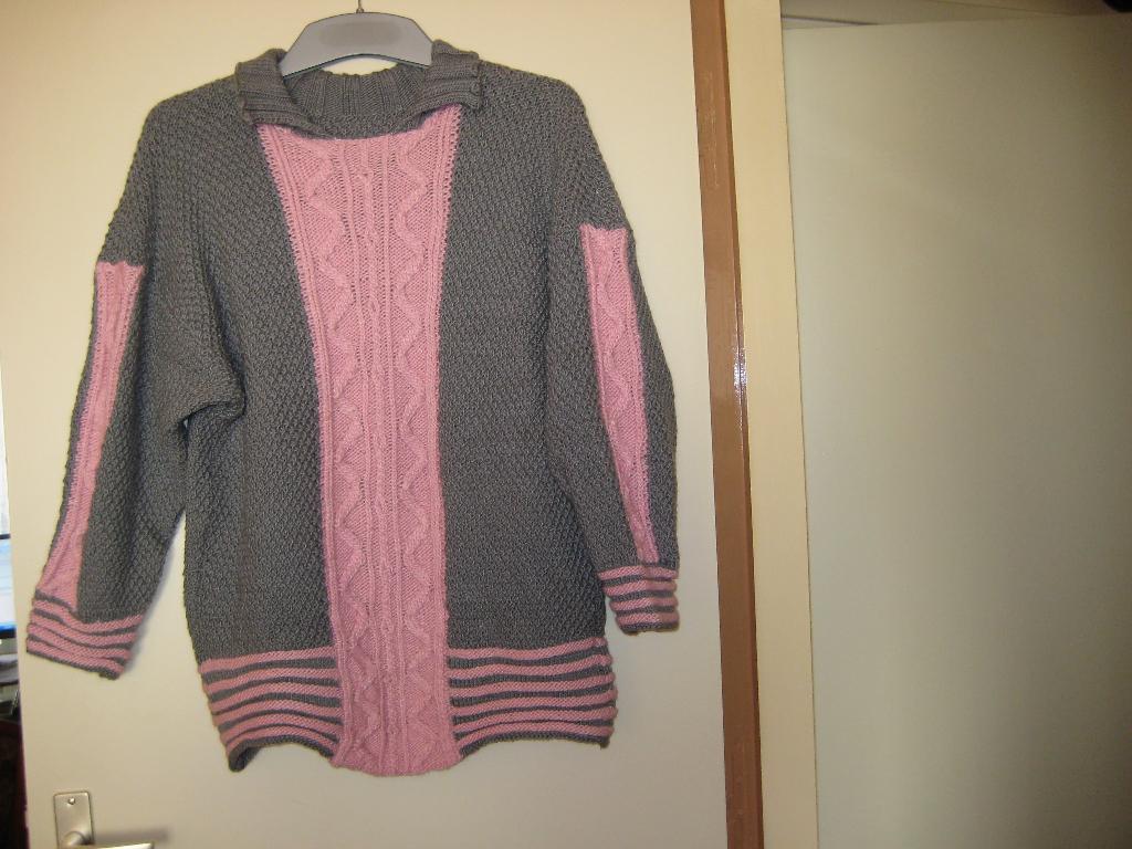 Handgebreide nieuwe trui, 44, met cashmere, Ophalen of Verzenden, Nieuw, Maat 42/44 (L), Blauw