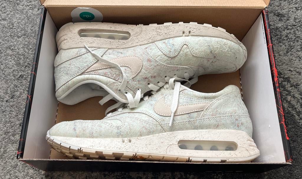 Nike Air Max 1 '86 OG ‘Museum Masterpiece' - maat 45, Kleding | Heren, Schoenen, Ophalen of Verzenden, Zo goed als nieuw, Overige kleuren
